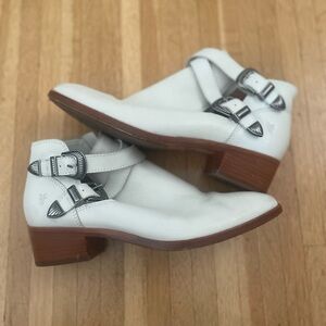 Beautiful Frye boots